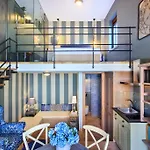 By The Sea Luxury דירה