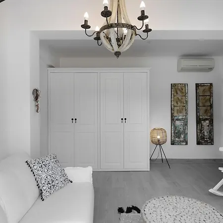 By The Sea Luxury Limenas (Thasos)