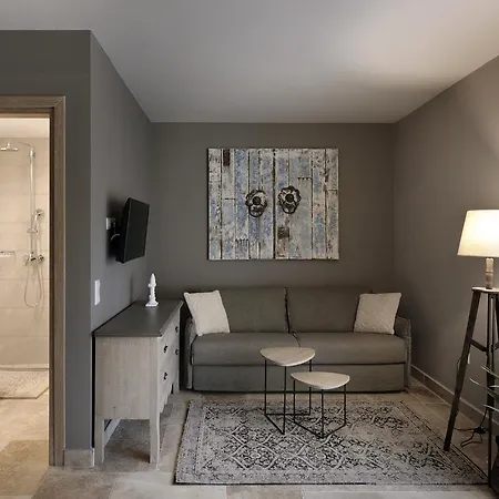 아파트 By The Sea Luxury 리메나스