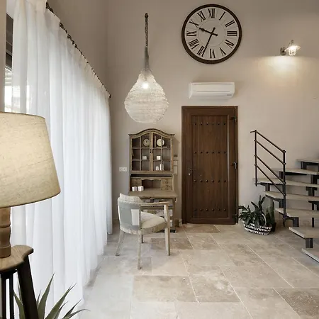 By The Sea Luxury * 리메나스