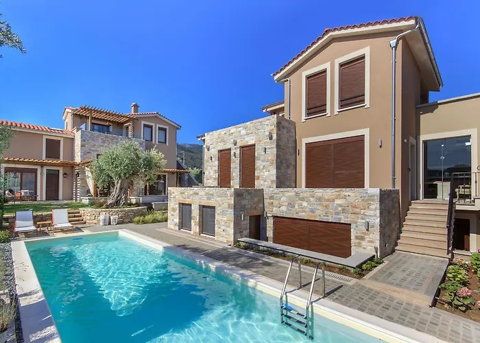 By The Sea Luxury דירה לימנאס