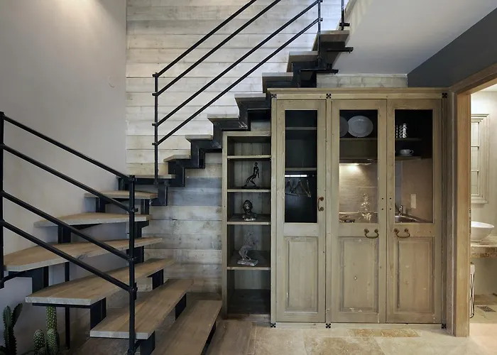 By The Sea Luxury * لايميناس